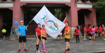 极速竞技-包含胶东朱雀队鏖战祁连战狼队，马拉松友谊赛火力全开，转换速度占优。禁区内连续解围的词条